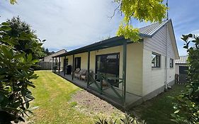 8B Rippingale Road